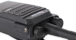 h8 walkie talkie