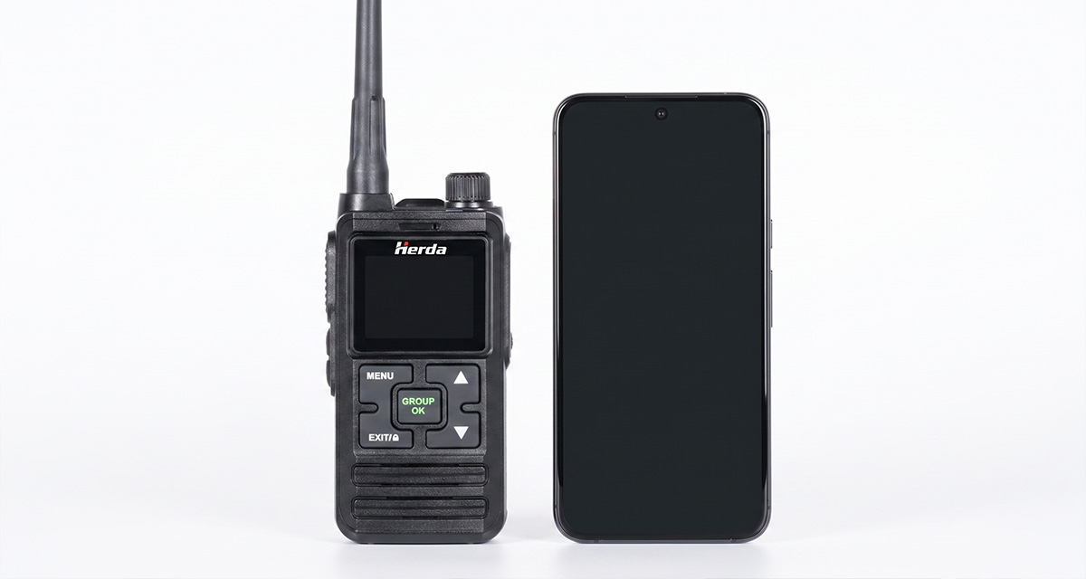 choosing the right walkie talkie for schools 1
